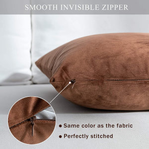 Stellhome Super Soft Velvet Throw Pillow Covers Square Pillowcase for Bed Couch Sofa Bench, 18 X 18 Inch (45 Cm), Chocolate, Pack of 2